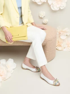 Innue Handbags